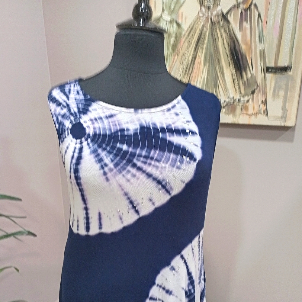 Plus Size Belldini Navy & White Tie Dye Sleeveless Hi-Lo Tunic Top - Picture 7 of 13